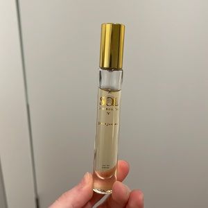 Bum bum sol de janeiro travel perfume!!